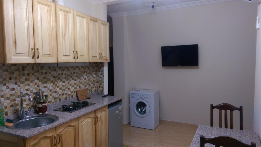 Apartments Komakhidze 68 Μπατούμι Εξωτερικό φωτογραφία