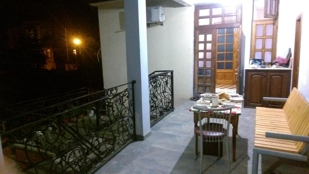 Apartments Komakhidze 68 Μπατούμι Εξωτερικό φωτογραφία