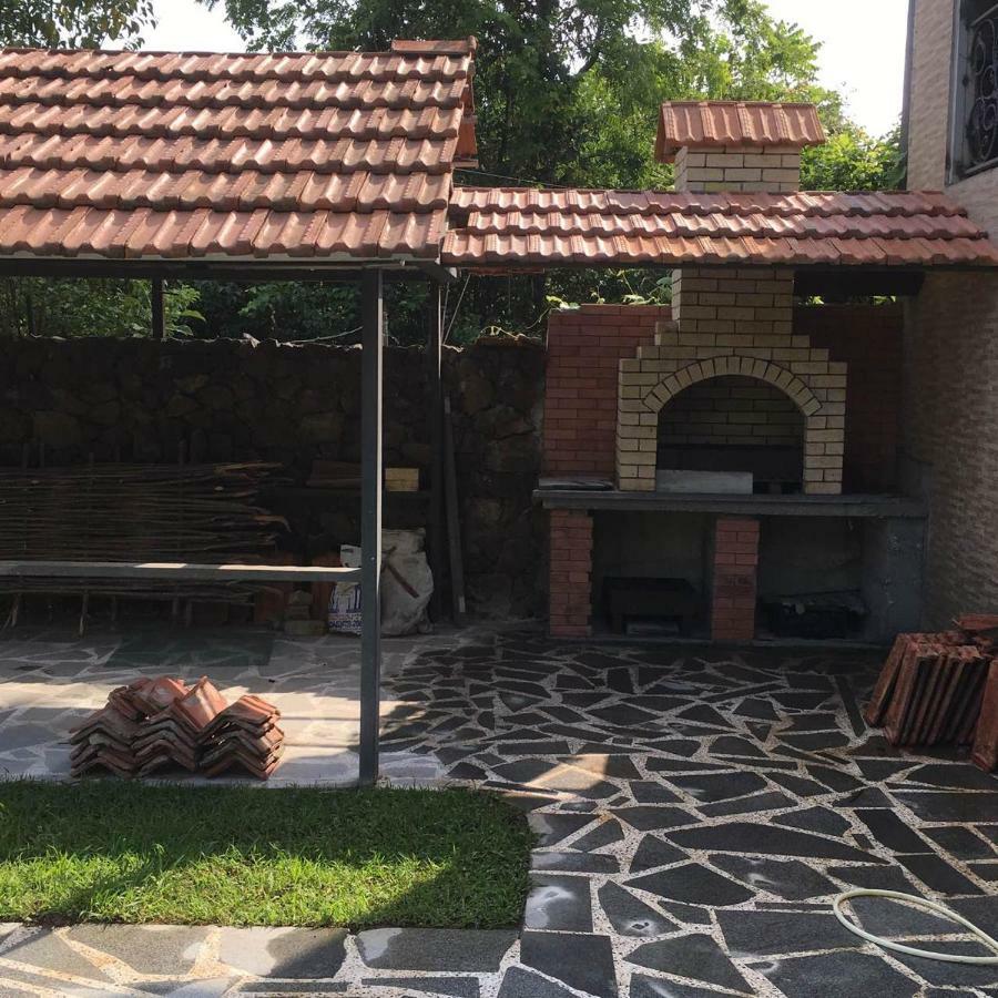 Apartments Komakhidze 68 Μπατούμι Εξωτερικό φωτογραφία