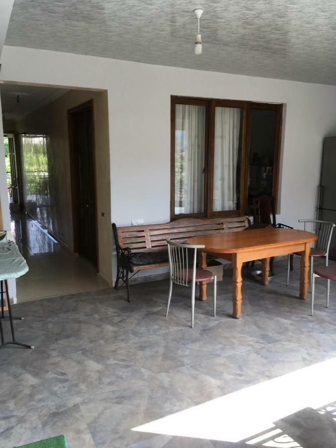 Apartments Komakhidze 68 Μπατούμι Εξωτερικό φωτογραφία